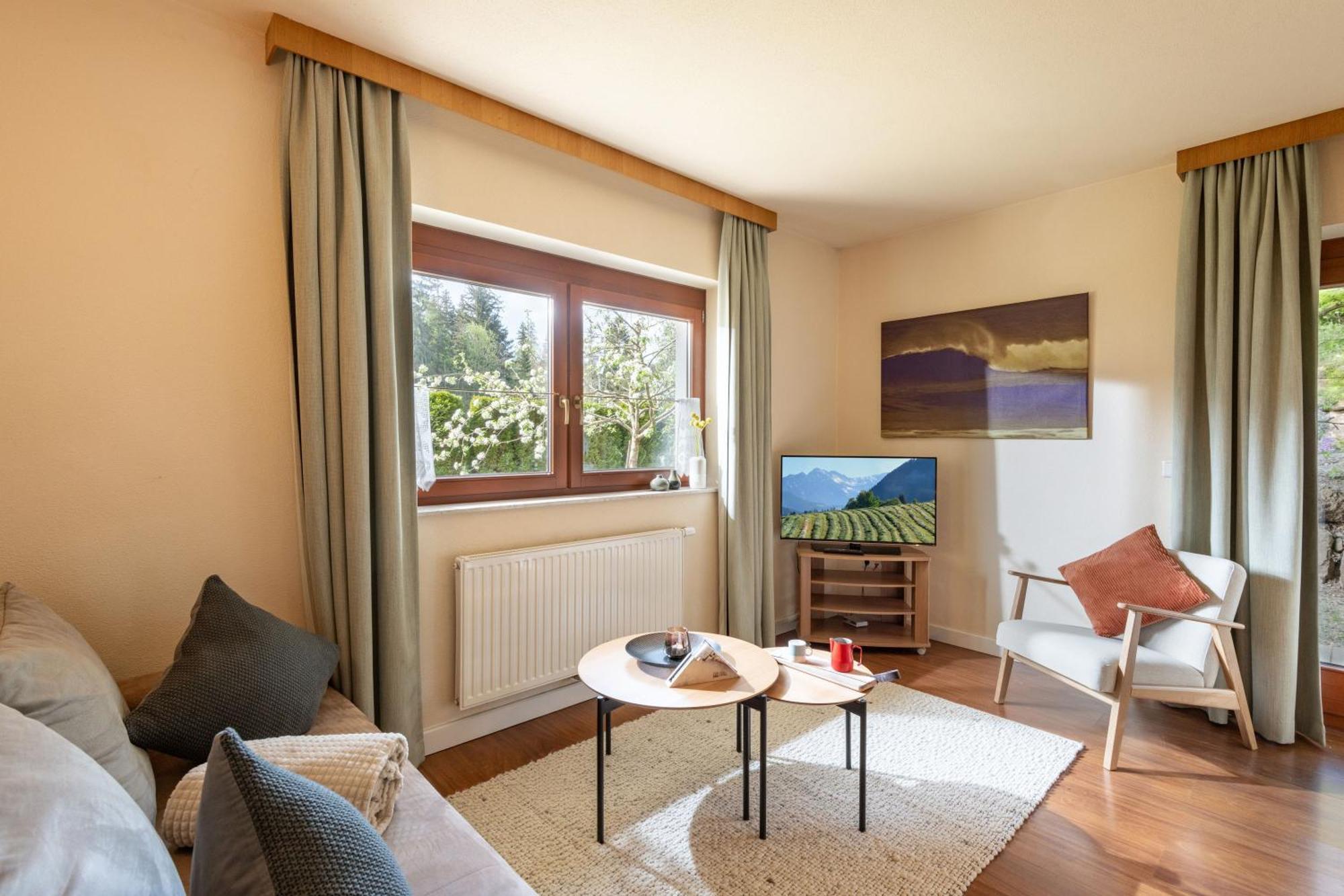 Bergviewhaus Apartments Soll Luaran gambar