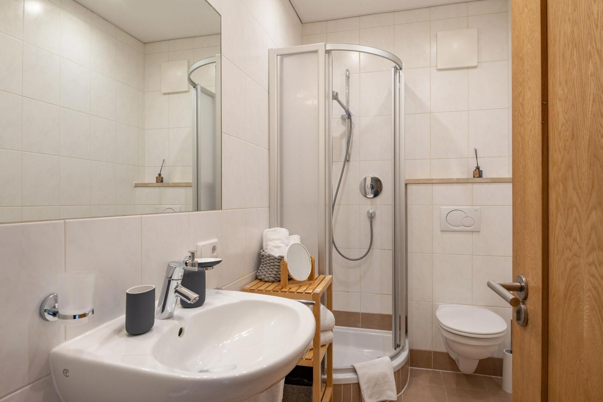 Bergviewhaus Apartments Soll Luaran gambar